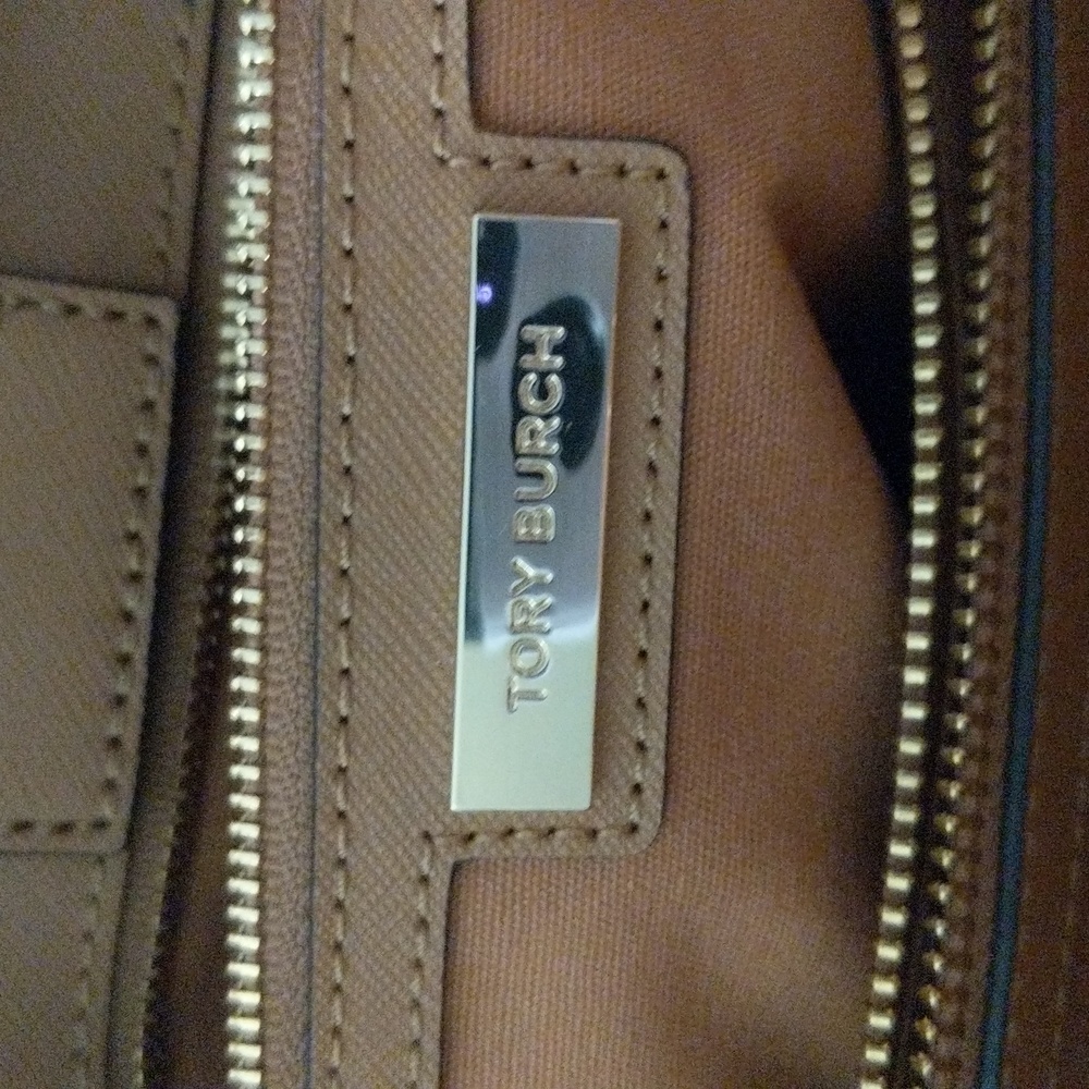 Tory Burch  Robinson Bag - Picture 13 of 14